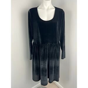 ASOS Curve Black Velvet Pleated Long Sleeve Dress 20